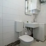 New Renovated 15 Min From On Foot * Pula